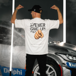 KOSZULKA NEVER GIVE UP – RALLY FAN COLLECTION 2026 (KREMOWA)